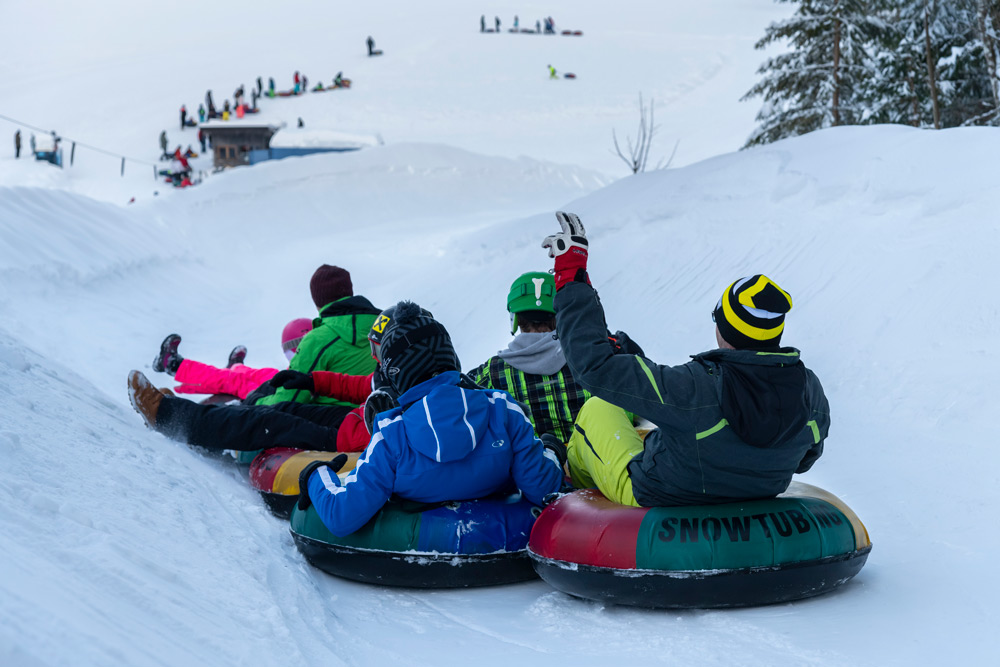 Snowtubing K ssen Kaiserwinkl Tirol Www hechl staffnerhof at